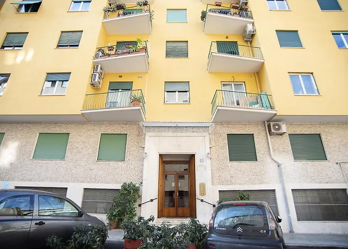 Cosy 5 Minutes From St Peter רומא