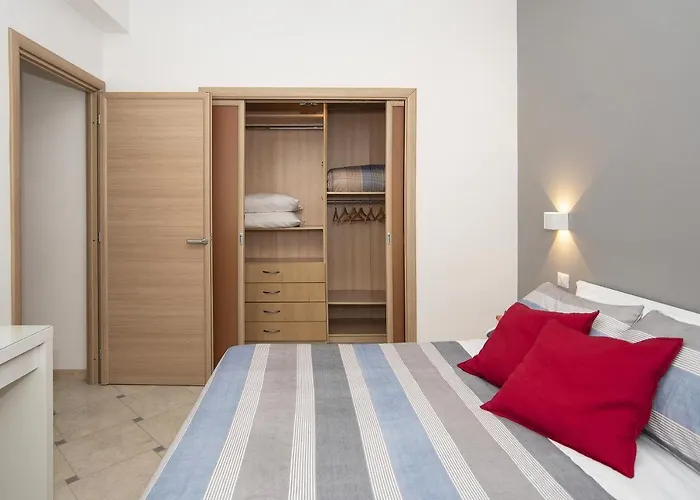 Cosy 5 Minutes From St Peter * רומא