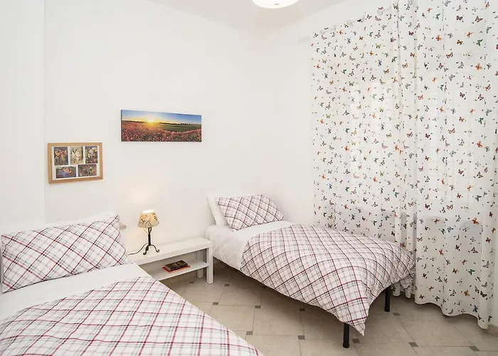 Cosy 5 Minutes From St Peter דירה *